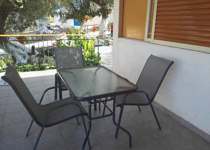 Rogakia Village Est. 1983 شقة فندقية 4*