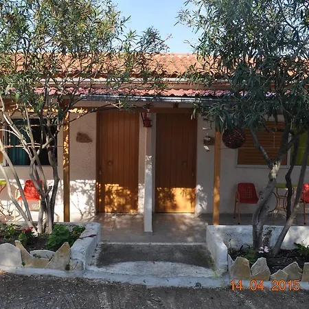 Apart-hotel Rogakia Village Est. 1983