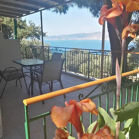 Apart-hotel Rogakia Village Est. 1983 4*