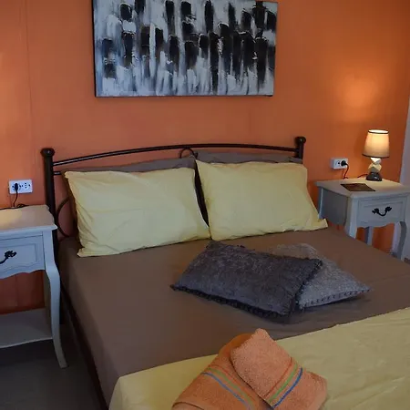 Rogakia Village Est. 1983 Aparthotel